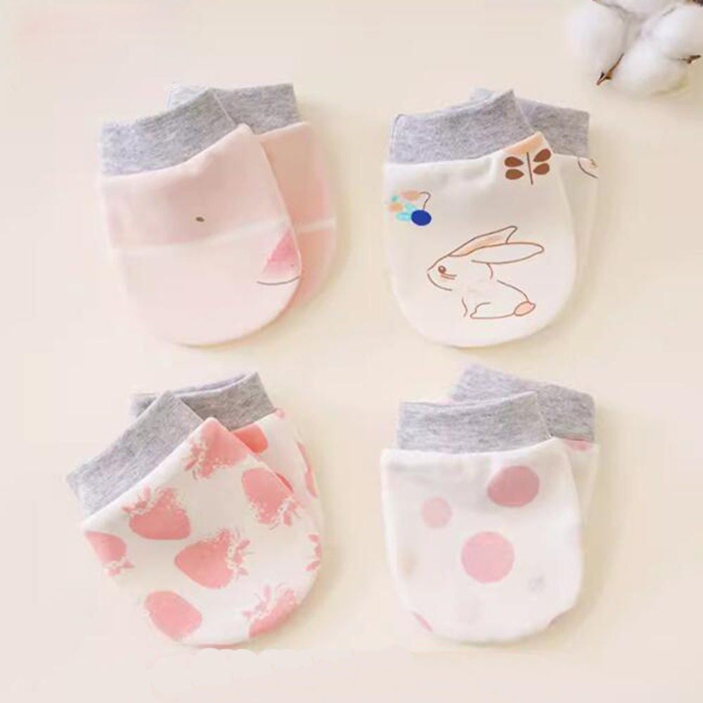 قفاز قطني ناعم لحديثي الولادة  - مراجعة Baby Mittens Scratch وسعره